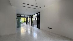 Jalan Loyang Besar (D17), Terrace #502268251